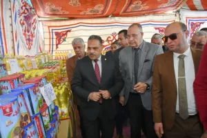 بأسعار مخفضة... محافظ الشرقية يفتتح معرضي «أهلا رمضان» بمدينتي أبو كبير وفاقوس 29 - جريدة المساء