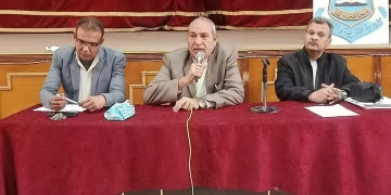 وكيل تعليم قنا يترأس اجتماع منسقي الإعلام لمناقشة دورهم في إبراز الأنشطة المدرسية 1 - جريدة المساء