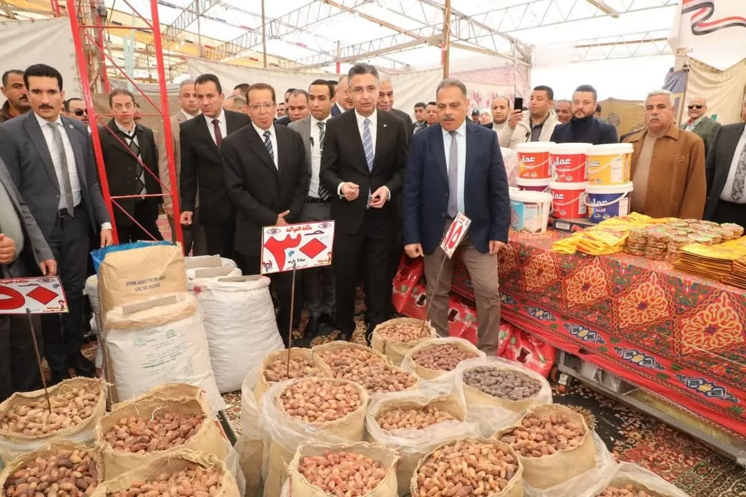وزيرالتموين والتجارة الداخلية ومحافظ الشرقية يفتتحان معرض مكافحة الغلاء (أهلاً رمضان 2025) بالعاشر من رمضان 19 - جريدة المساء
