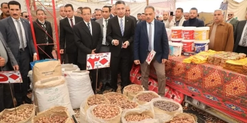 وزيرالتموين والتجارة الداخلية ومحافظ الشرقية يفتتحان معرض مكافحة الغلاء (أهلاً رمضان 2025) بالعاشر من رمضان 1 - جريدة المساء