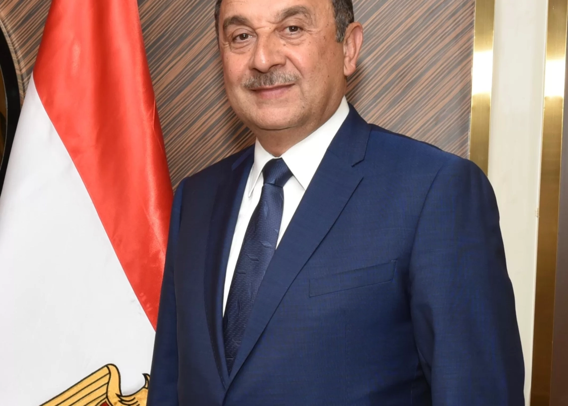 يستهلها بزيارة "مصر للألومنيوم".. *وزير قطاع الأعمال العام يبدأ جولة تفقدية لمصانع وشركات تابعة جنوب الصعيد 17 - جريدة المساء