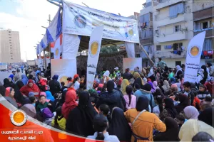 "الشعب الجمهوري" بالإسكندرية يفتتح معرضًا لتوزيع الملابس المجانية في الدخيلة والعجمي ضمن فعاليات مبادرة "مع الناس" 25 - جريدة المساء