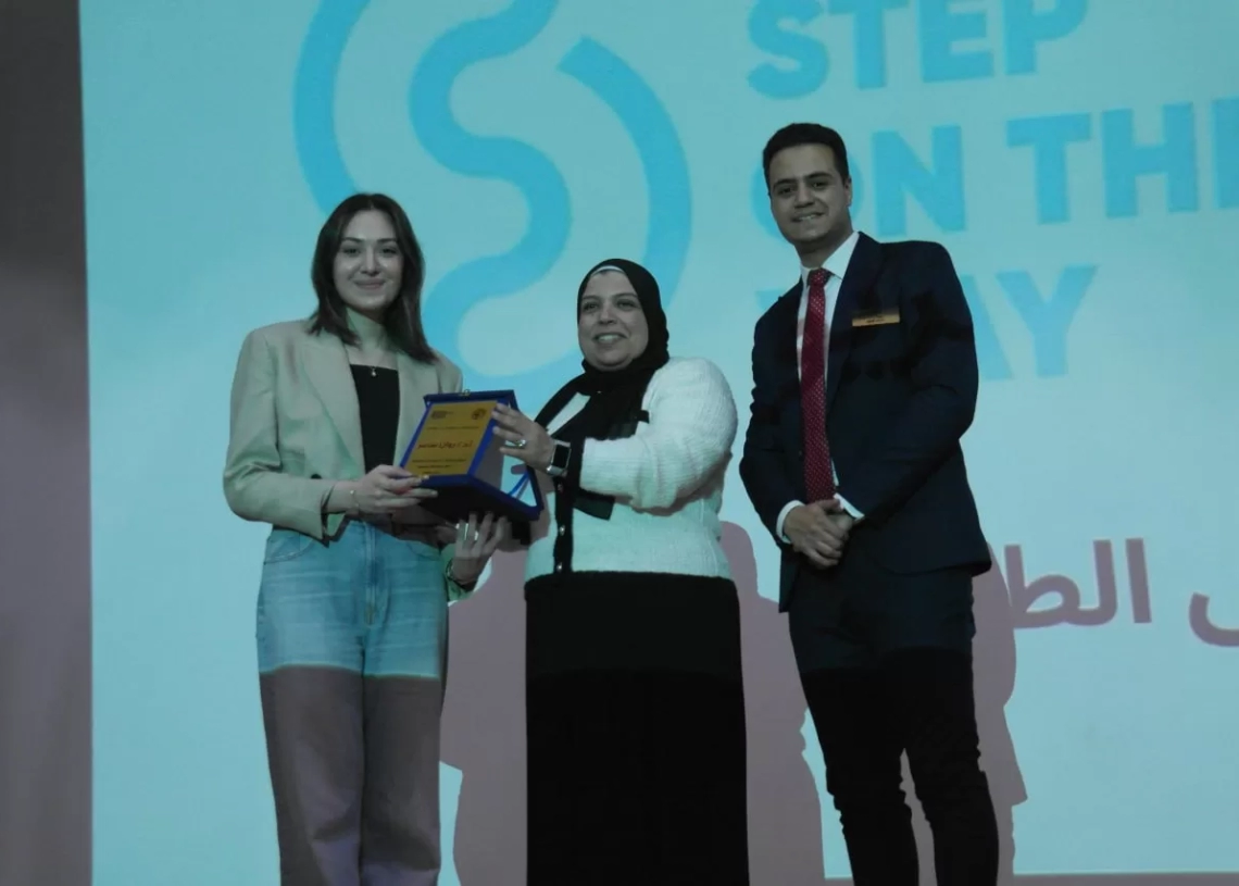 كلية الصيدلة بجامعة مدينة السادات تنظم مؤتمر "خطوة على الطريق" بمشاركة الجامعات المصرية 20 - جريدة المساء كلية الصيدلة بجامعة مدينة السادات تنظم مؤتمر "خطوة على الطريق" بمشاركة الجامعات المصرية 19 - جريدة المساء