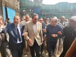 بحضور النائب هشام الشعيني ..محافظ قنا يُطلق إشارة بدء موسم عصير القصب بمصنع سكر نجع حمادي 27 - جريدة المساء