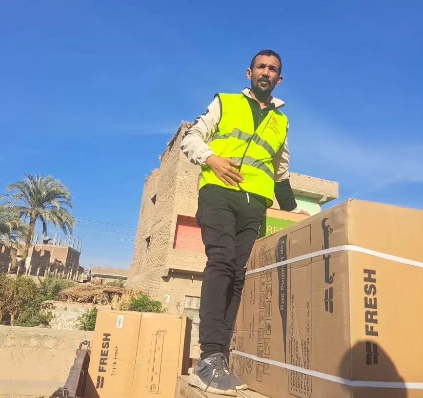 "الشعب الجمهوري" يواصل العطاء: تجهيز خمس عرائس بقوص ضمن مبادرة "مع الناس" 19 - جريدة المساء