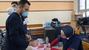 جامعة 6 أكتوبر تنظم قافلة طبية وتوعوية بمدرسة دار السلام 21 - جريدة المساء