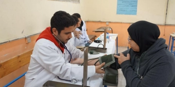 جامعة 6 أكتوبر تنظم قافلة طبية وتوعوية بمدرسة دار السلام 1 - جريدة المساء