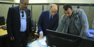 لمتابعة منظومة التصالح.. محافظ كفر الشيخ يتفقد المركز التكنولوجي لخدمة المواطنين بالرياض 2 - جريدة المساء لمتابعة منظومة التصالح.. محافظ كفر الشيخ يتفقد المركز التكنولوجي لخدمة المواطنين بالرياض 1 - جريدة المساء