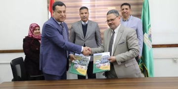 محافظ المنيا يشهد توقيع بروتوكول لتسليم السوق الحضاري بماقوسة 1 - جريدة المساء