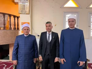 وكيل وزارة الأوقاف بكفر الشيخ: بدء اختبارات أكبر مسابقة لحفظ القرآن الكريم بالمحافظة 43 - جريدة المساء