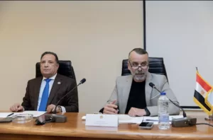 الأمين العام لحزب الشعب الجمهوري والأمين العام المساعد لشؤون التنظيم والعضوية يعقدان اجتماعًا تنظيميًا مع أمناء الحزب بالمحافظات 33 - جريدة المساء