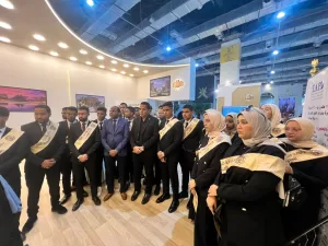 اتحاد طلاب جامعة جنوب الوادي الأهلية يزور معرض الكتاب بالقاهرة 19 - جريدة المساء