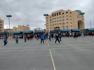 طلاب جامعة الزقازيق يشاركون فى المهرجان الرياضي الرابع للأسر الطلابية بجامعة كفر الشيخ 30 - جريدة المساء