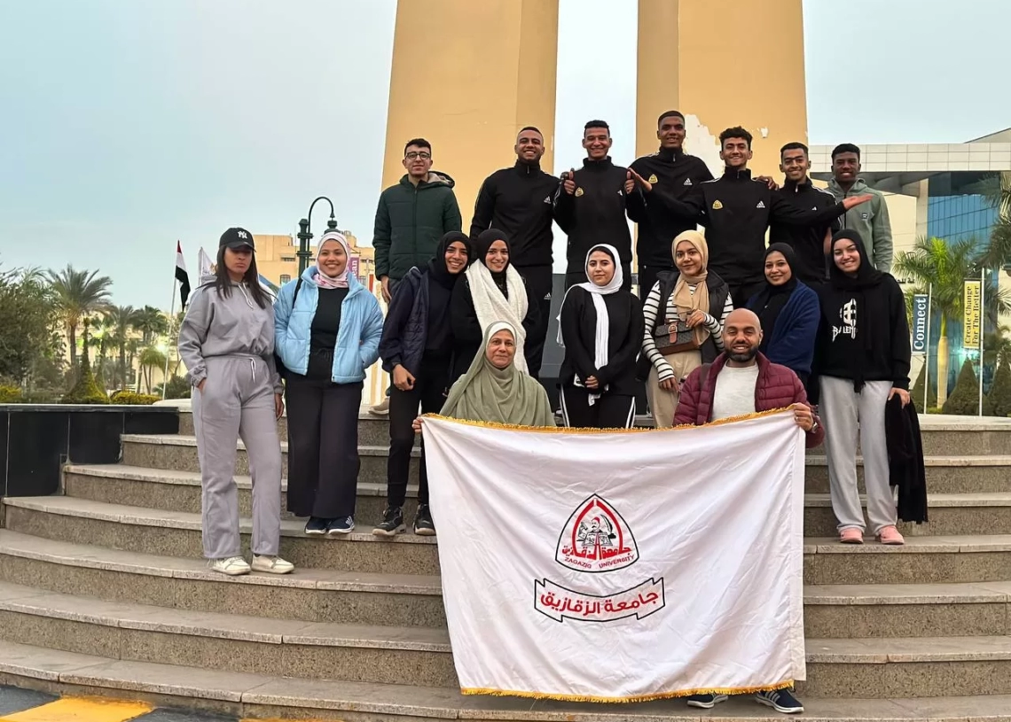 طلاب جامعة الزقازيق يشاركون فى المهرجان الرياضي الرابع للأسر الطلابية بجامعة كفر الشيخ 18 - جريدة المساء