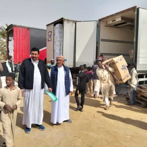 إهداء من دولة الإمارات العربية الشقيقة ٤٧٠٠ كرتونة مواد غذائية وبطانية لأهالي جارة أم الصغير 29 - جريدة المساء