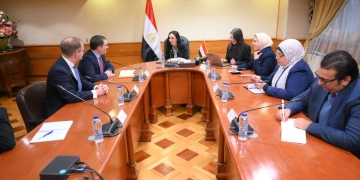 وزيرة التضامن تبحث مع مسؤولين بريطانيين جهود دعم غزة وإيصال المساعدات الإنسانية 1 - جريدة المساء