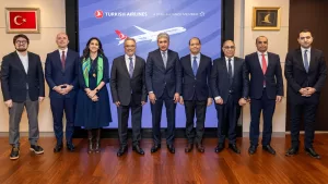 فى لقاءات مهنية لوزير السياحة والآثار باسطنبول.. بحث فرص الاستثمار السياحى فى مصر ..مع رجال الأعمال الأتراك.. زيادة أعداد الرحلات إلى المقاصد السياحية المصرية المختلفة 21 - جريدة المساء