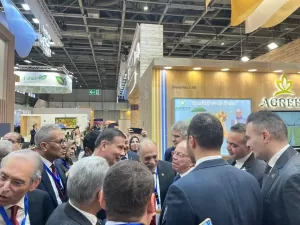 النائب سعيد عمارة: زيارة معرض "فروت لوجيستيكا" ببرلين لدعم الصادرات المصرية 21 - جريدة المساء