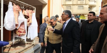 محافظ الجيزة يتابع انتظام تشغيل أسواق اليوم الواحد بالهرم والطالبية (صور) 1 - جريدة المساء