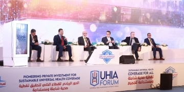 وزير الصحة في جلسة نقاشية بمنتدى التأمين الصحي الشامل بعنوان «تعزيز الاستثمارات الخاصة في تقديم خدمات الرعاية الصحية» 1 - جريدة المساء