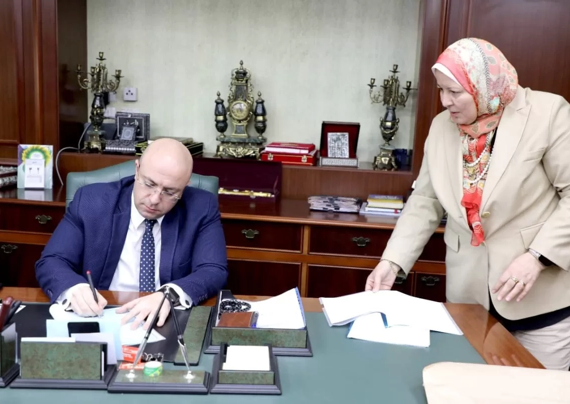 محافظ بني سويف يعتمد حركة تنقلات مديري ووكلاء الإدارات التعليمية 18 - جريدة المساء