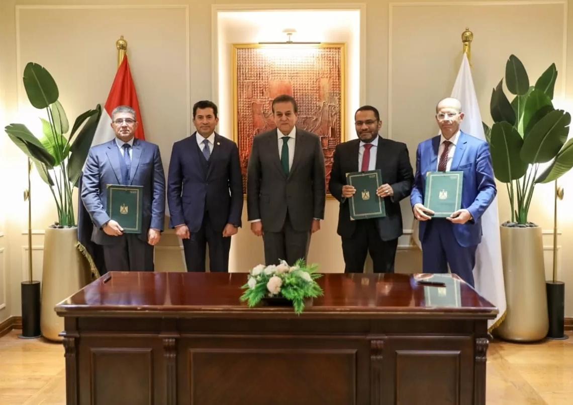 وزيرا الصحة والشباب والرياضة شهدا توقيع مذكرة تفاهم لسرعة إنقاذ الأشخاص المعرضين للإصابة بتوقف عضلة القلب المفاجئ 19 - جريدة المساء