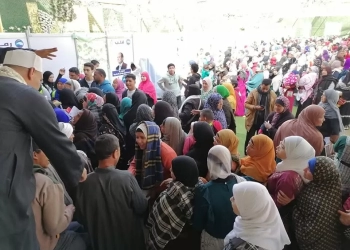 قافلة طبية نظمها قومى البحوث لاهالى قرية أبوشحاته بالمنيا 17 - جريدة المساء
