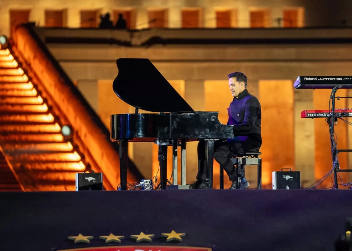 هشام خرما يحيي حفل في معبد حتشبسوت بالأقصر 17 - جريدة المساء