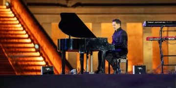 هشام خرما يحيي حفل في معبد حتشبسوت بالأقصر 1 - جريدة المساء