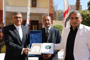 محافظ الجيزة يكرم 15 طالبة من حفظة القرآن الكريم بمدرسة الشهيد هشام شتا 25 - جريدة المساء