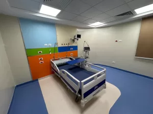 بدء تشغيل وحدة متكاملة للعناية المركزة للأطفال PICU بمستشفى الشيخ زايد 17 - جريدة المساء