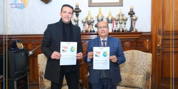 مياه الإسكندرية توقع بروتوكول تعاون مع دفعة 2001 شرطة لدعم الأسر الأكثر احتياجًا 1 - جريدة المساء