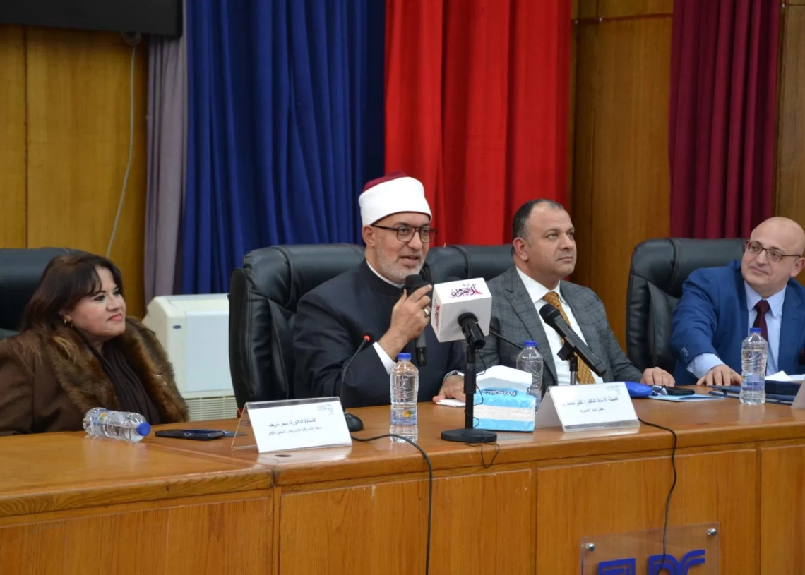 مفتي الجمهورية يشارك في صالون جامعة الإسكندرية الثقافي حول دور مقاصد الشريعة في استقرار المجتمع 21 - جريدة المساء