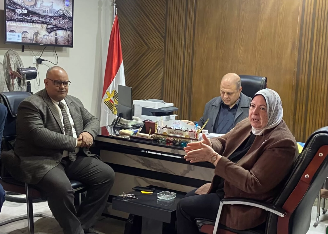 وكيل وزارة التربية والتعليم بقنا يترأس اجتماعًا لمناقشة دمج التكنولوجيا في التعليم 18 - جريدة المساء