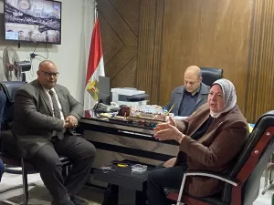 وكيل وزارة التربية والتعليم بقنا يترأس اجتماعًا لمناقشة دمج التكنولوجيا في التعليم 22 - جريدة المساء