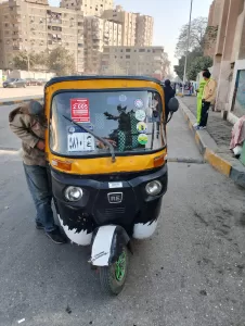 محافظ الجيزة يتابع حملات تمشيط الشوارع ورفع الإشغالات بالأحياء والمراكز - صور 45 - جريدة المساء