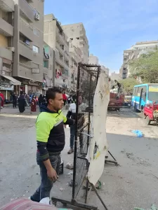 محافظ الجيزة يتابع حملات تمشيط الشوارع ورفع الإشغالات بالأحياء والمراكز - صور 51 - جريدة المساء