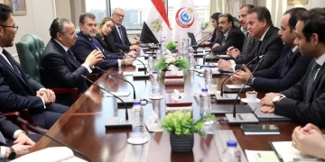 وزير الصحة.. بحث مع رئيس "سان دوناتو" فرص الاستثمار في القطاع الطبي 10 - جريدة المساء وزير الصحة.. بحث مع رئيس "سان دوناتو" فرص الاستثمار في القطاع الطبي 9 - جريدة المساء