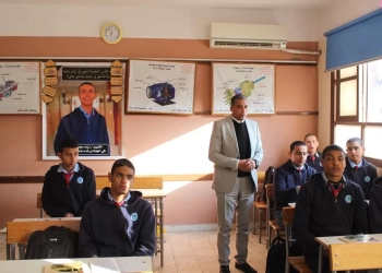 وكيل وزارة التعليم بالجيزة يحذر: حركة دخول وخروج العاملين بالمدارس ستكون وفقا لضوابط محددة 33 - جريدة المساء