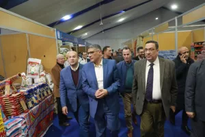 استعدادا لافتتاحهما.. محافظ الجيزة يعاين التجهيزات النهائية بمعرضي "أهلًا رمضان" بالعمرانية وإمبابة 27 - جريدة المساء