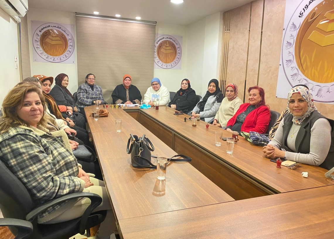 أمانة المرأة بحزب "الشعب الجمهوري" بقنا تعقد اجتماعًا تنظيميًا لمناقشة خطة عمل شهر رمضان 20 - جريدة المساء أمانة المرأة بحزب "الشعب الجمهوري" بقنا تعقد اجتماعًا تنظيميًا لمناقشة خطة عمل شهر رمضان 19 - جريدة المساء