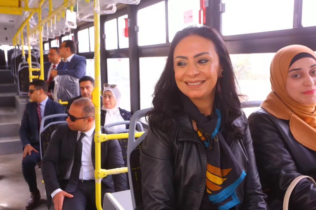 وزيرة التضامن تستقل القطار الكهربائي لمقر الوزارة في العاصمة الإدارية الجديدة 30 - جريدة المساء وزيرة التضامن تستقل القطار الكهربائي لمقر الوزارة في العاصمة الإدارية الجديدة 29 - جريدة المساء