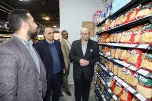 استعداداً لشهر رمضان..محافظ بني سويف يتفقد الأسواق والسلاسل التجارية للاطمئنان على توافر السلع واستقرار الأسعار 25 - جريدة المساء