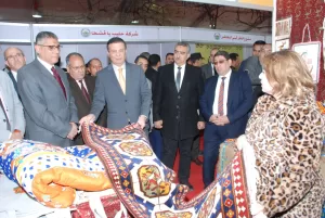 وزير الزراعة ومحافظ الجيزة يفتتحان معرضين لمستلزمات رمضان في نادى الزراعيين ومركز البحوث (مرفق الأسعار ) 45 - جريدة المساء