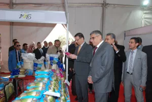 وزير الزراعة ومحافظ الجيزة يفتتحان معرضين لمستلزمات رمضان في نادى الزراعيين ومركز البحوث (مرفق الأسعار ) 49 - جريدة المساء