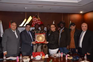 "تجارية الجيزة": مستثمرون كينيون يعرضون استيراد المنتجات المحلية من الصناعات الغذائية والمستلزمات الطبية 30 - جريدة المساء "تجارية الجيزة": مستثمرون كينيون يعرضون استيراد المنتجات المحلية من الصناعات الغذائية والمستلزمات الطبية 29 - جريدة المساء