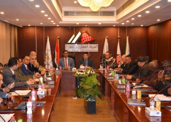 "تجارية الجيزة": مستثمرون كينيون يعرضون استيراد المنتجات المحلية من الصناعات الغذائية والمستلزمات الطبية 19 - جريدة المساء