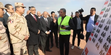 محافظ الجيزة يشهد التدريب العملى المشترك لمجابهة الأزمات والكوارث (صقر ١٣٥ ) 1 - جريدة المساء