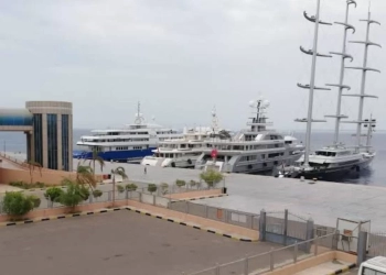 إعادة فتح ميناء الغردقة البحرى وانتظام الحركة الملاحية بموانئ البحر الأحمر 19 - جريدة المساء