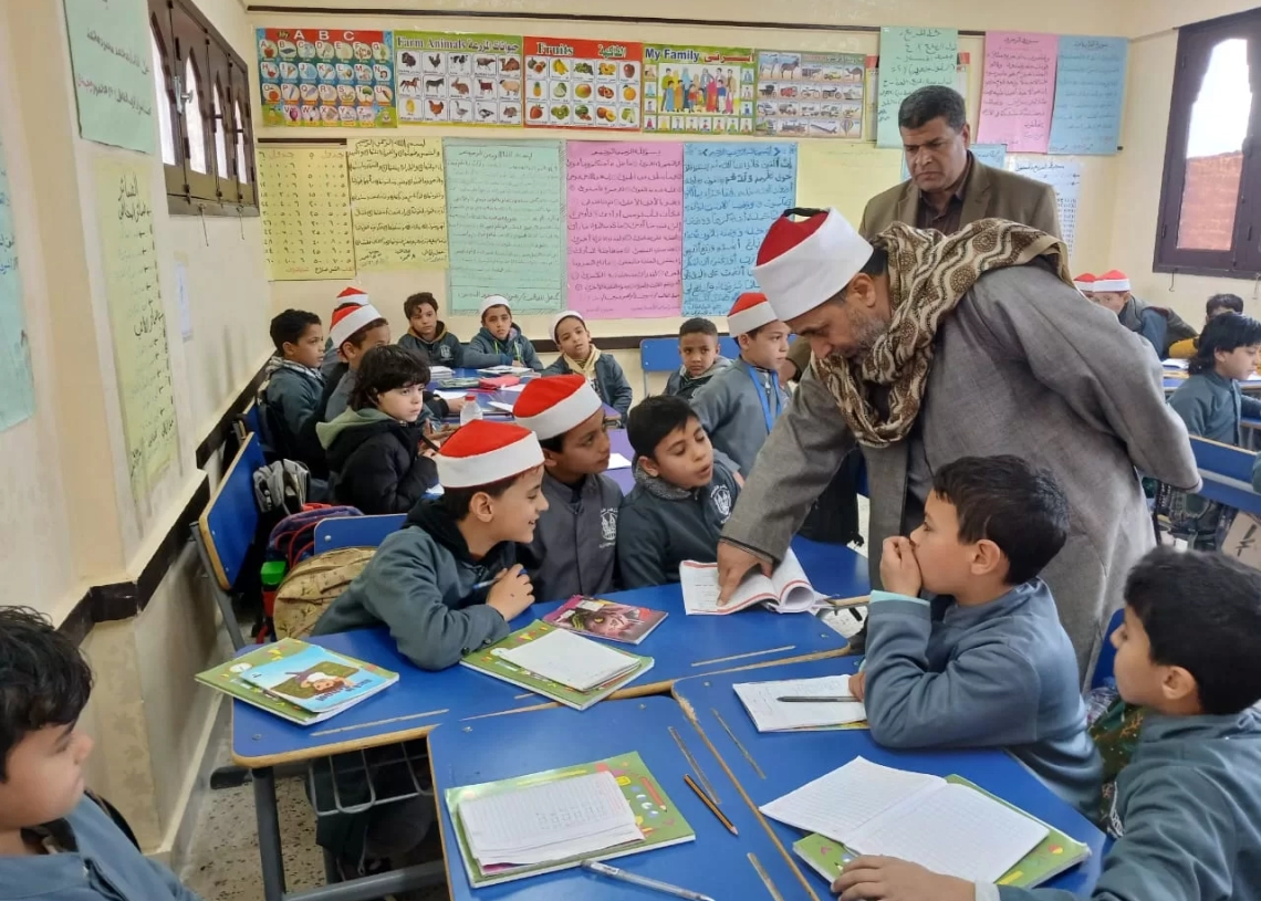 «الجنيدي» يستقبل لجان الجودة بإدارتي منيا القمح، وشرق الزقازيق ويؤكد دعم المنطقة للمعاهد المرشحة 19 - جريدة المساء